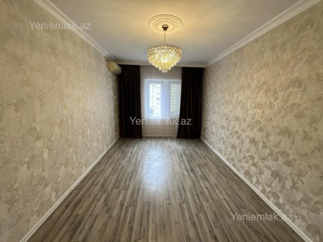 Satılır 2 otaqlı köhnə tikili 60 m²