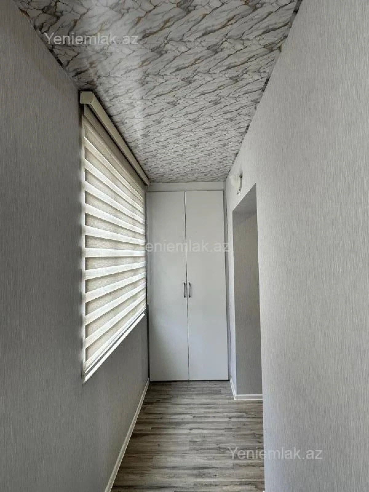 Satılır 2 otaqlı köhnə tikili 60 m²