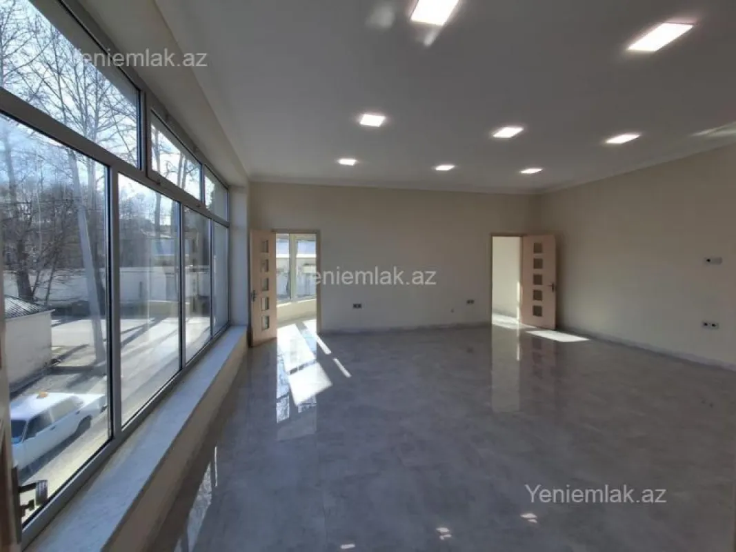 Satılır 6 otaqlı obyekt 140 m²