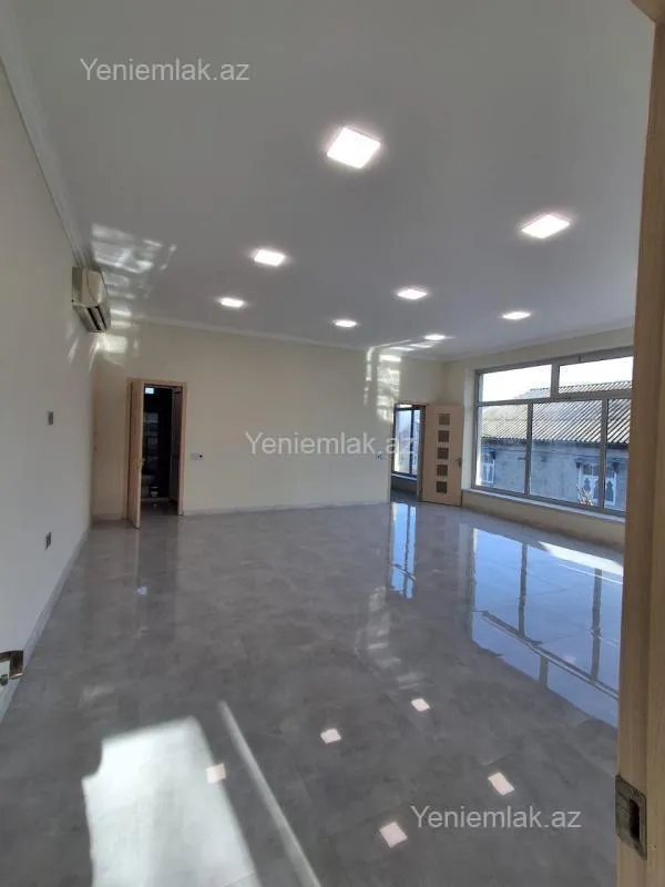 Satılır 6 otaqlı obyekt 140 m²