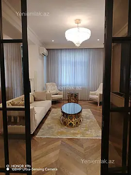 Satılır 4 otaqlı yeni tikili 210.5 m²