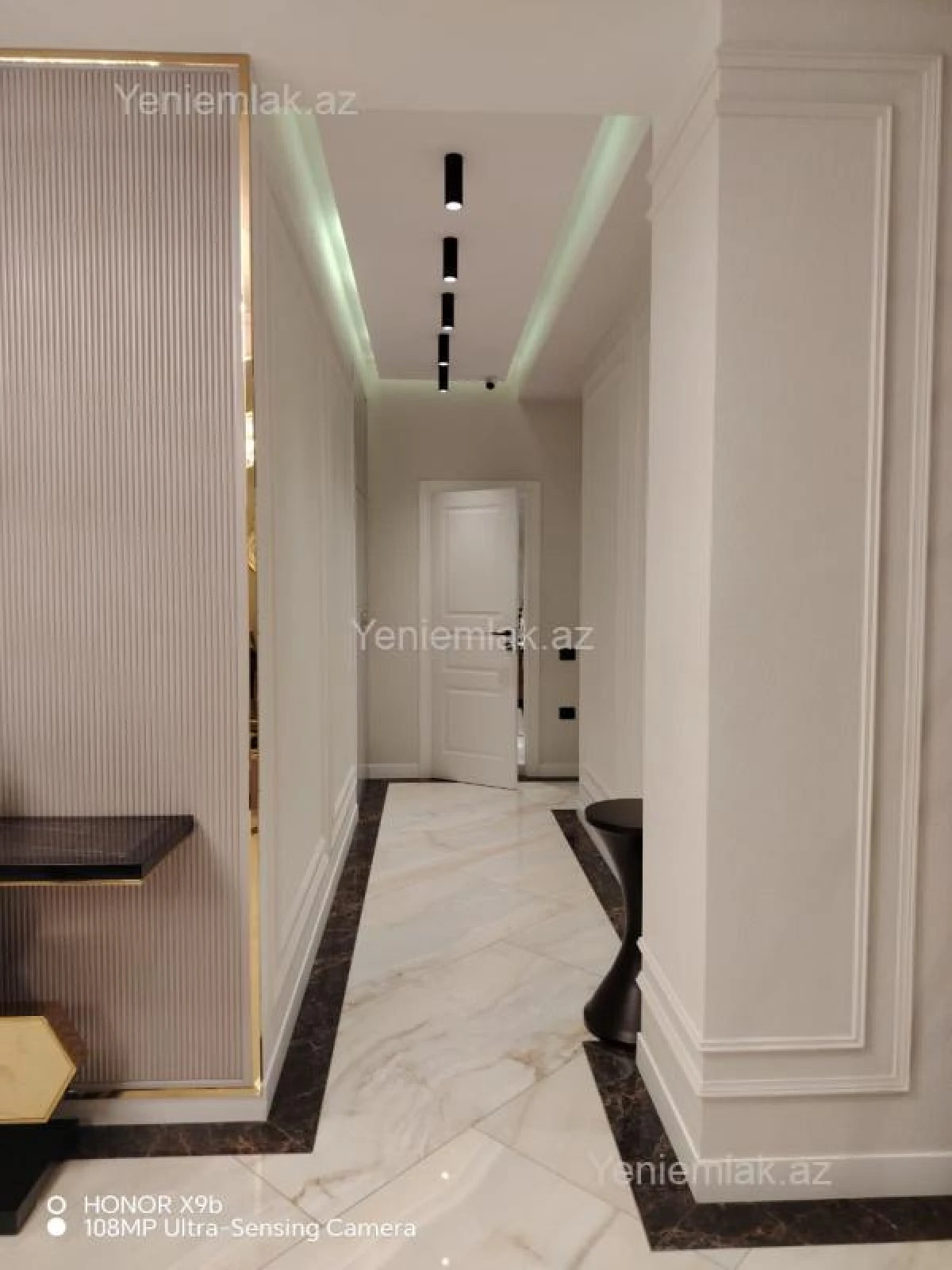 Satılır 4 otaqlı yeni tikili 210.5 m²