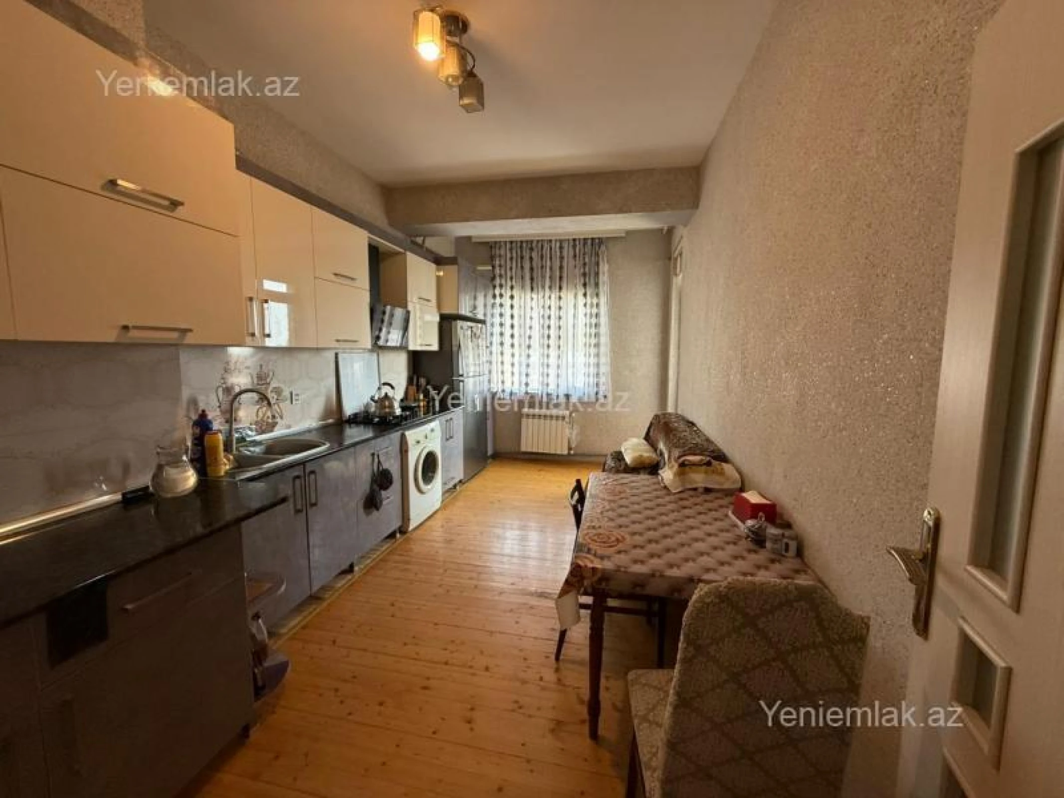 Satılır 3 otaqlı yeni tikili 125 m²