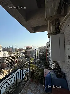 Satılır 3 otaqlı yeni tikili 125 m²