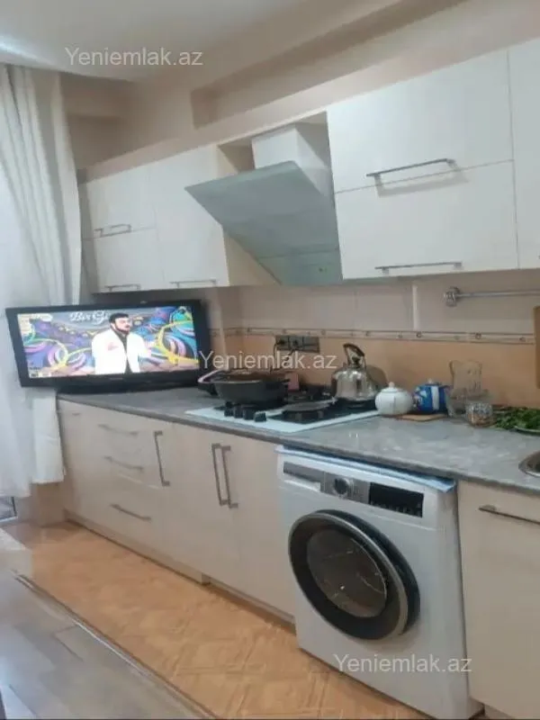 Satılır 3 otaqlı yeni tikili 145 m²