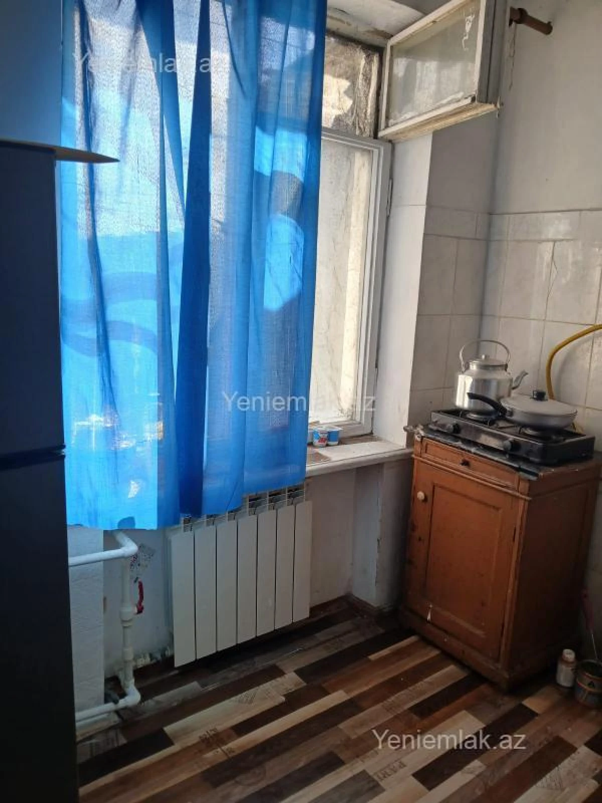Satılır 1 otaqlı köhnə tikili 35 m²