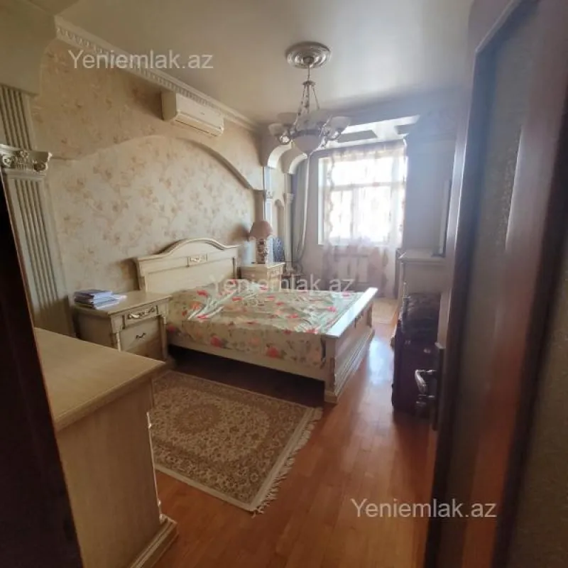 Satılır 2 otaqlı yeni tikili 92 m²