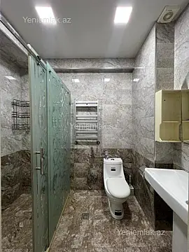 Satılır 3 otaqlı yeni tikili 80 m²