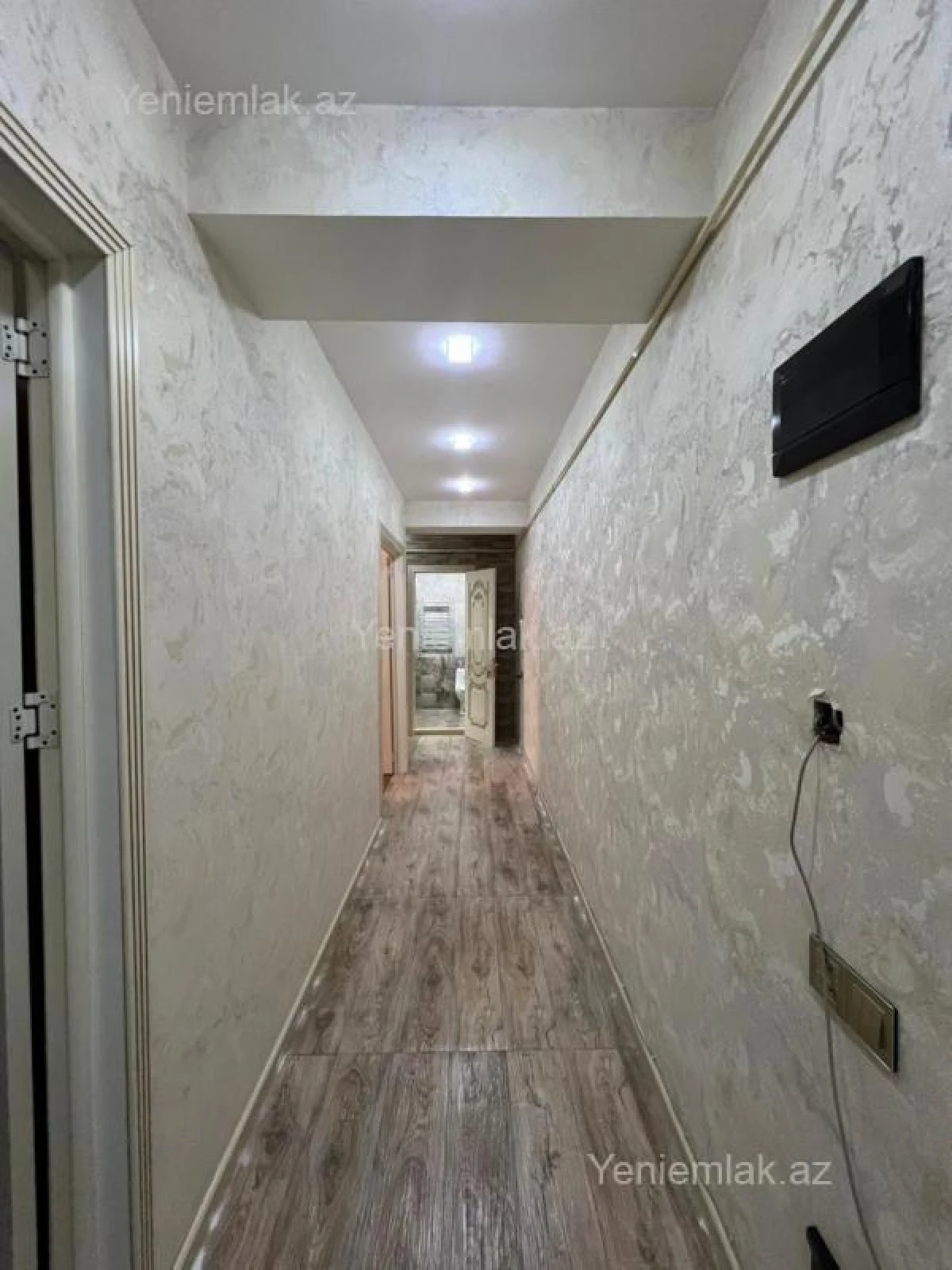 Satılır 3 otaqlı yeni tikili 80 m²