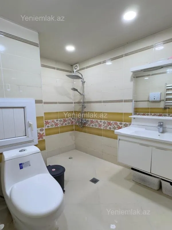 Satılır 2 otaqlı köhnə tikili 40 m²