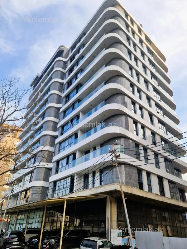 Satılır 2 otaqlı yeni tikili 60 m²