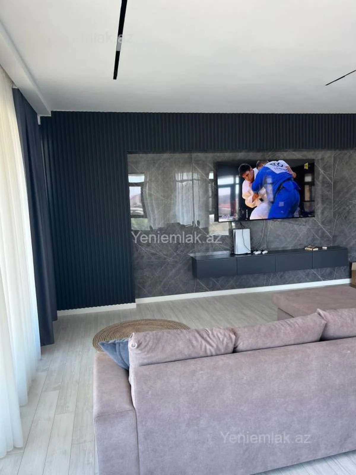 Satılır 2 otaqlı yeni tikili 70 m²