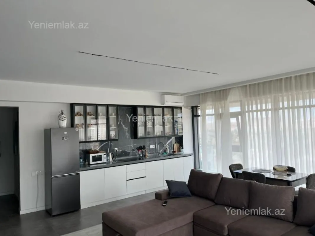 Satılır 2 otaqlı yeni tikili 70 m²