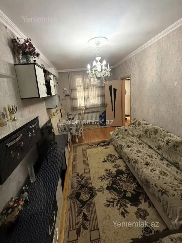 Satılır 2 otaqlı həyət evi 49.7 m²