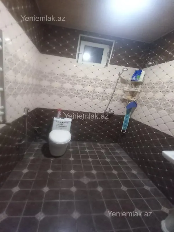 Satılır 4 otaqlı həyət evi 100 m²