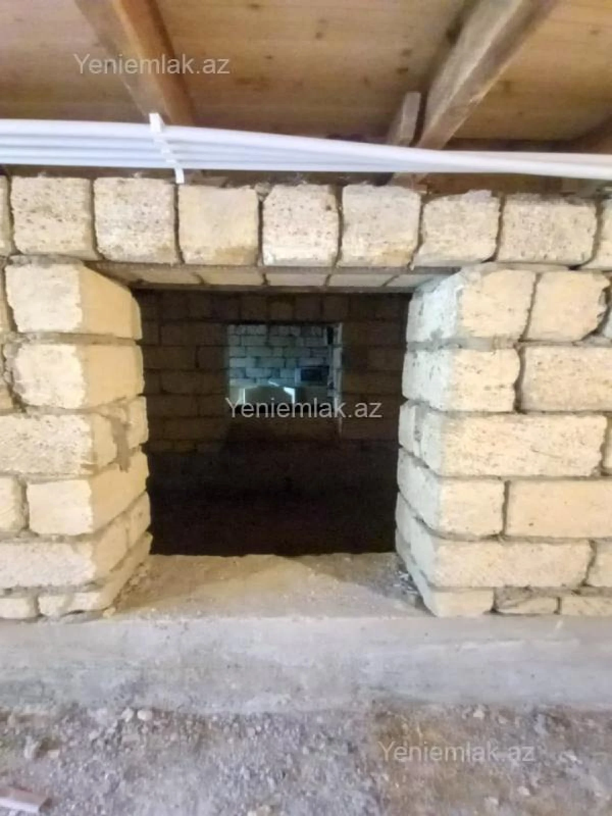 Satılır 4 otaqlı həyət evi 100 m²