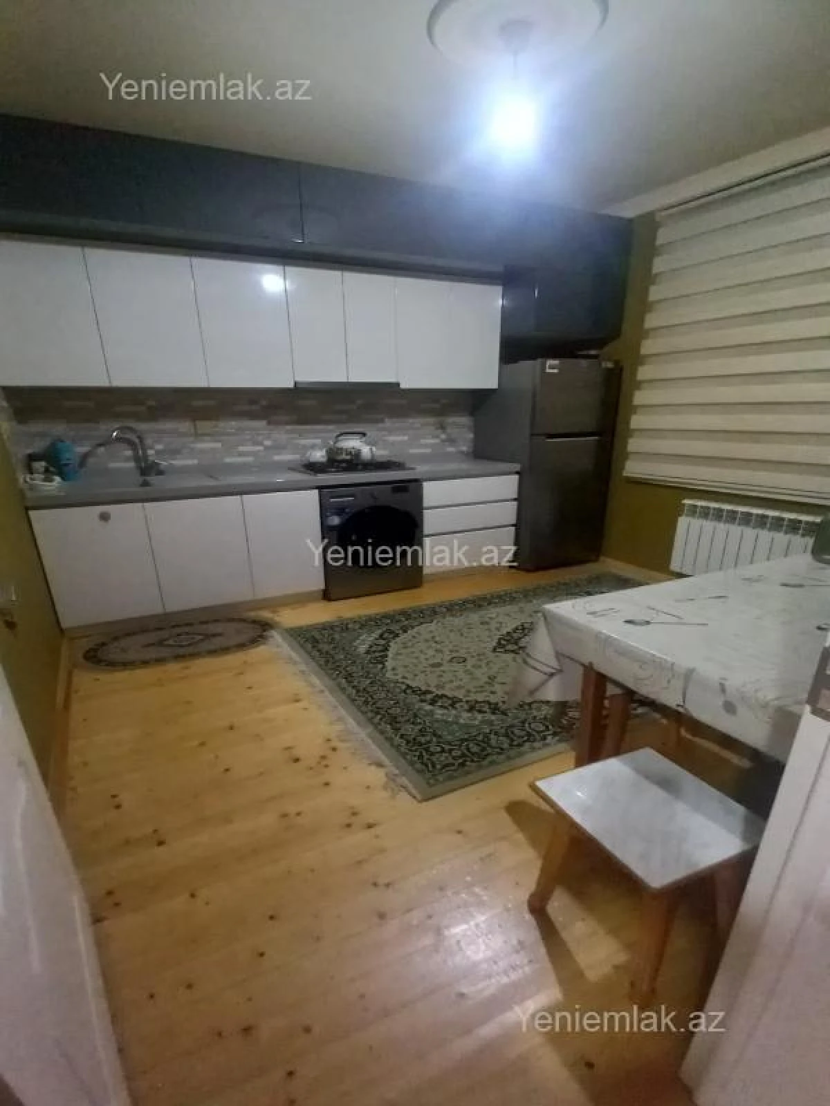 Satılır 4 otaqlı həyət evi 100 m²