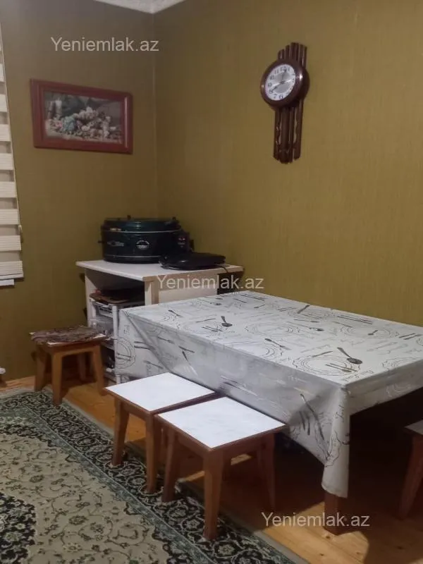 Satılır 4 otaqlı həyət evi 100 m²