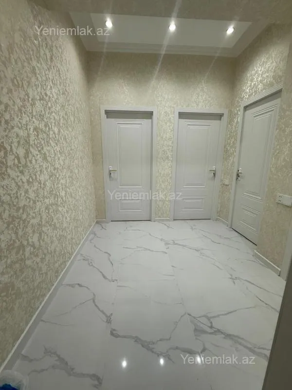 Satılır 2 otaqlı yeni tikili 50 m²