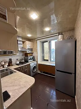 Satılır 3 otaqlı köhnə tikili 70 m²