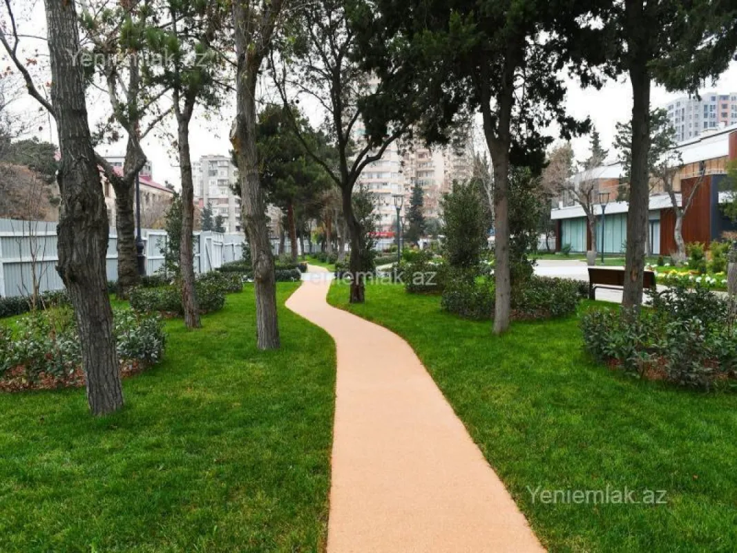 Satılır 3 otaqlı köhnə tikili 70 m²