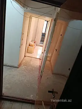 Satılır 4 otaqlı köhnə tikili 90 m²