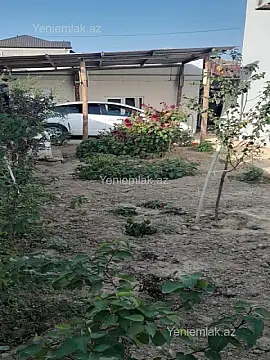 Satılır 4 otaqlı həyət evi 140 m²