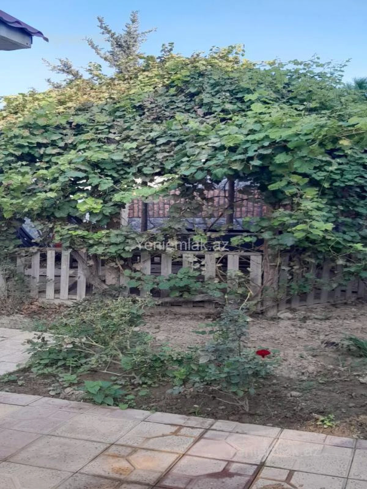 Satılır 4 otaqlı həyət evi 140 m²