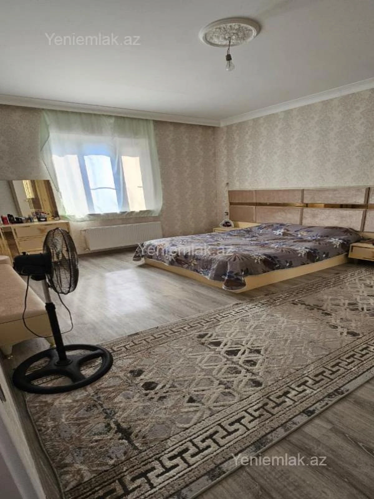 Satılır 5 otaqlı həyət evi 140 m²