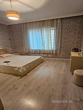 Satılır 5 otaqlı həyət evi 140 m²