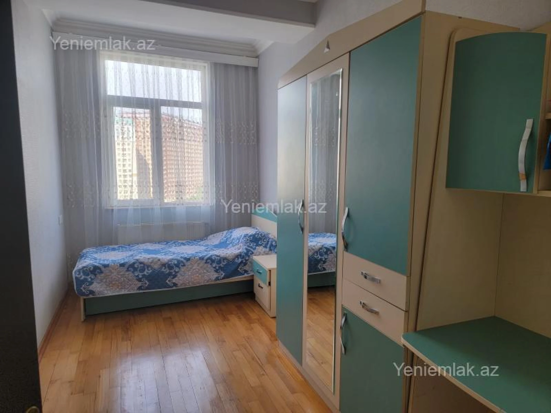 Satılır 3 otaqlı yeni tikili 110 m²