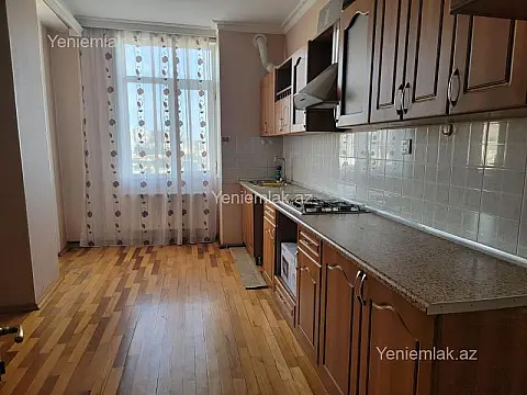 Satılır 3 otaqlı yeni tikili 110 m²