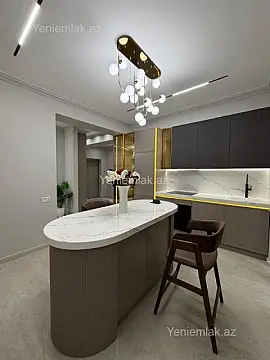 Satılır 2 otaqlı yeni tikili 68 m²