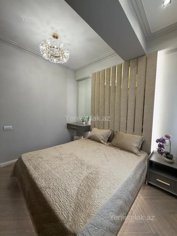 Satılır 2 otaqlı yeni tikili 68 m²