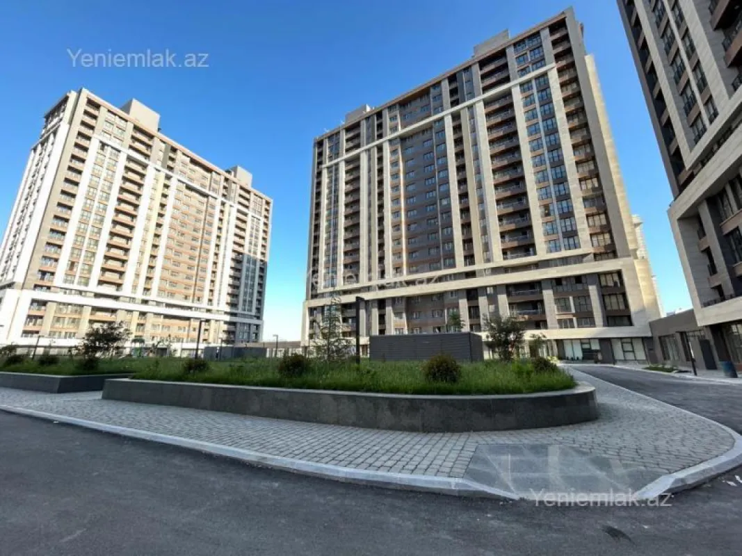 Satılır 2 otaqlı yeni tikili 68 m²