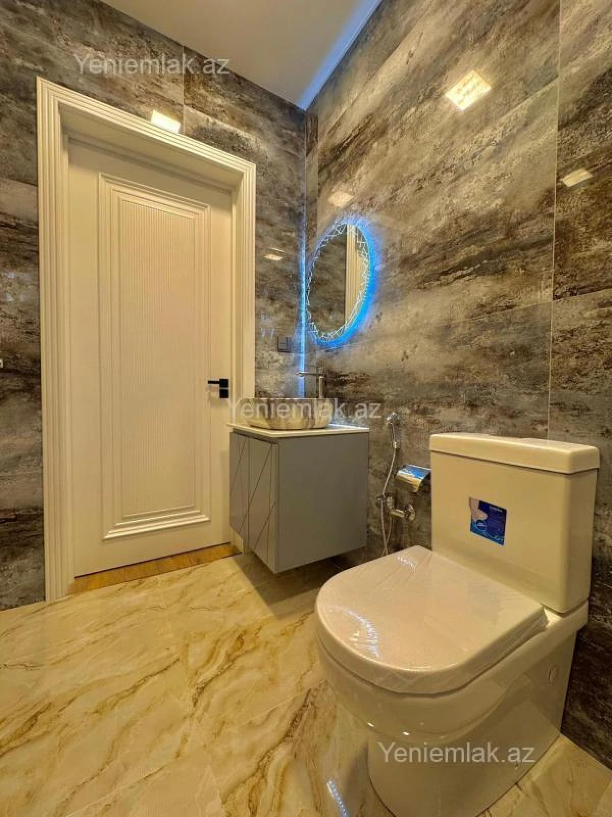 Satılır 4 otaqlı həyət evi 170 m²