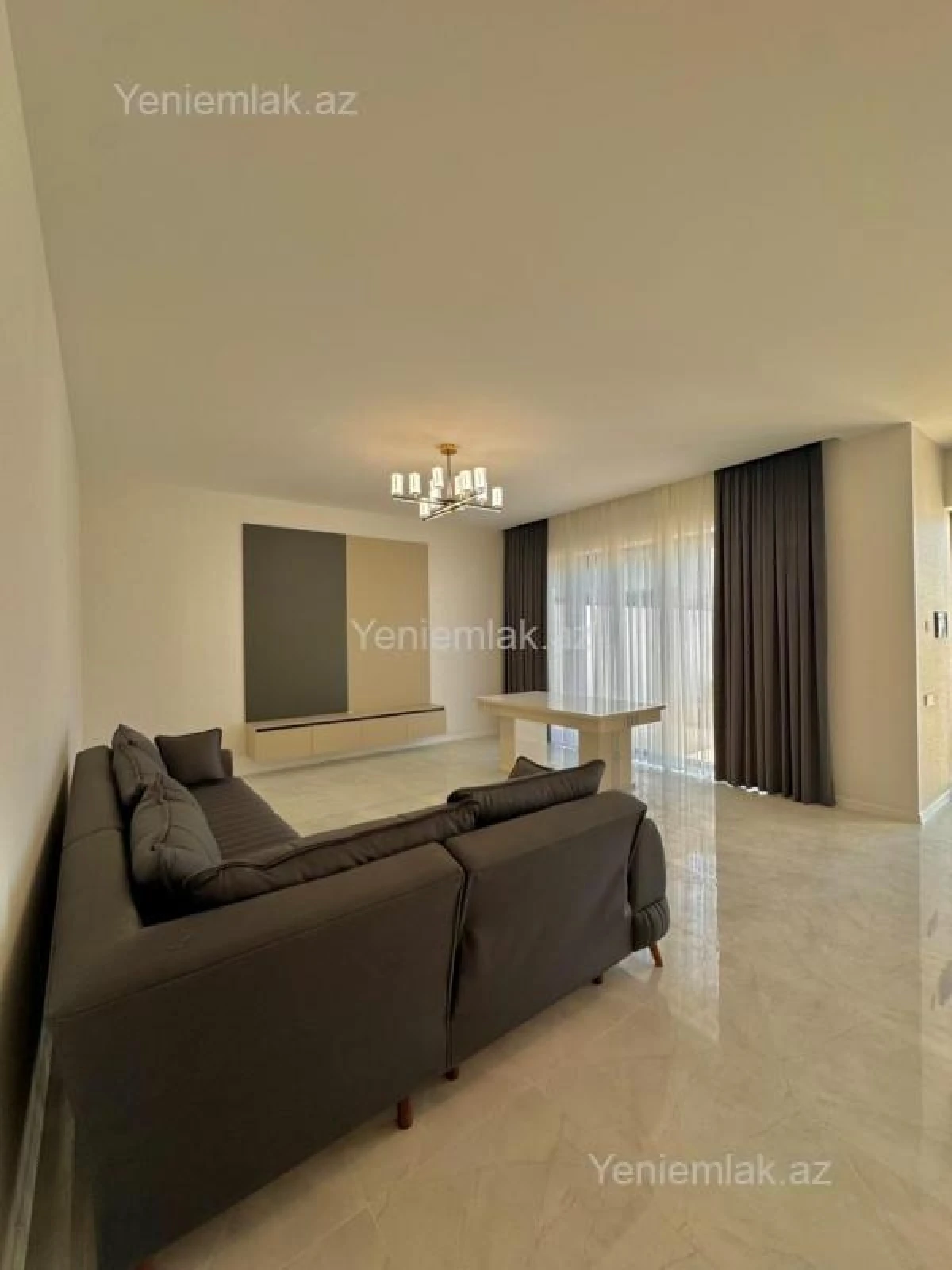 Satılır 4 otaqlı həyət evi 170 m²