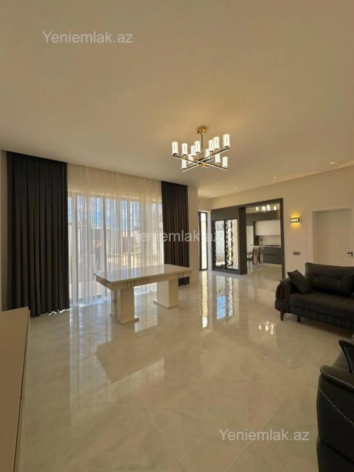 Satılır 4 otaqlı həyət evi 170 m²