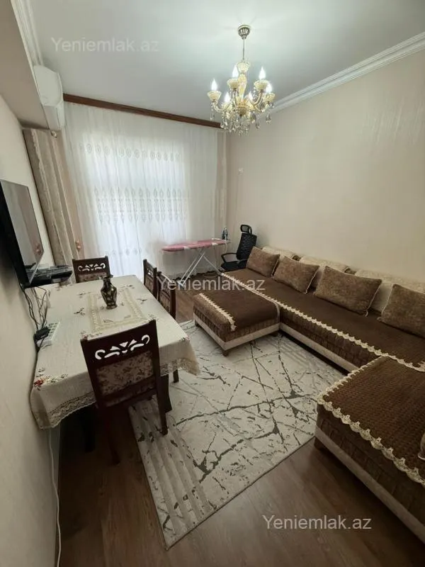 Satılır 3 otaqlı yeni tikili 75 m²