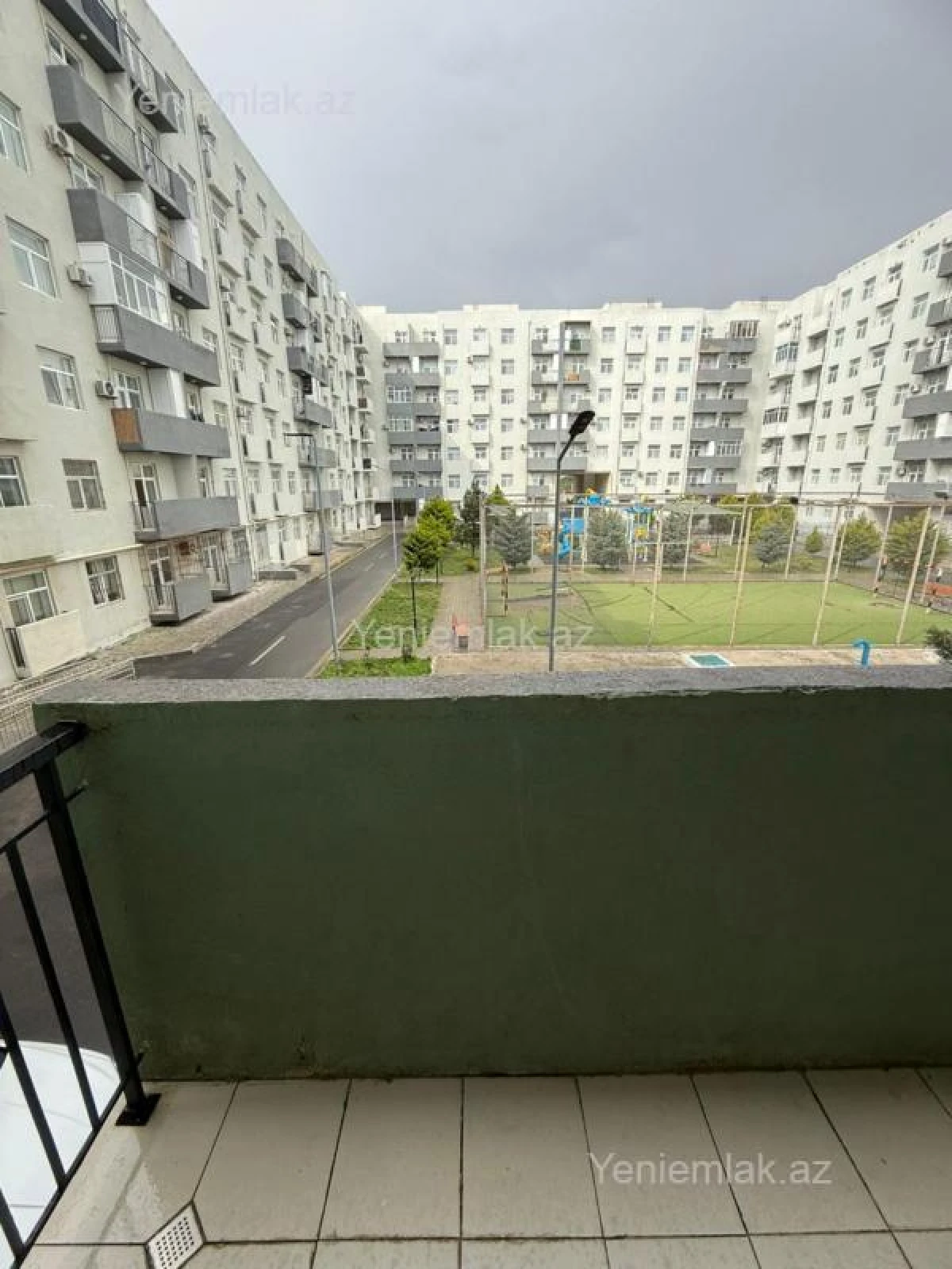 Satılır 3 otaqlı yeni tikili 75 m²