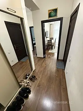 Satılır 3 otaqlı yeni tikili 75 m²