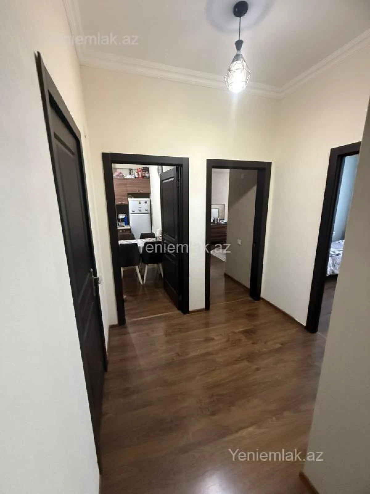 Satılır 3 otaqlı yeni tikili 75 m²