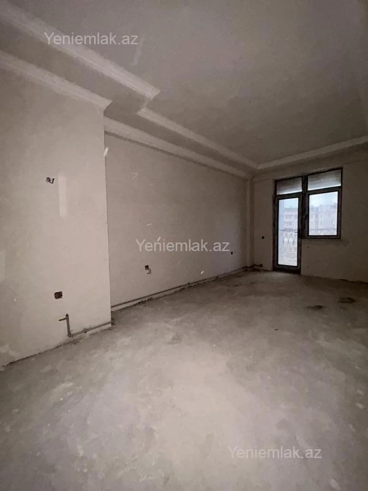 Satılır 3 otaqlı yeni tikili 130 m²