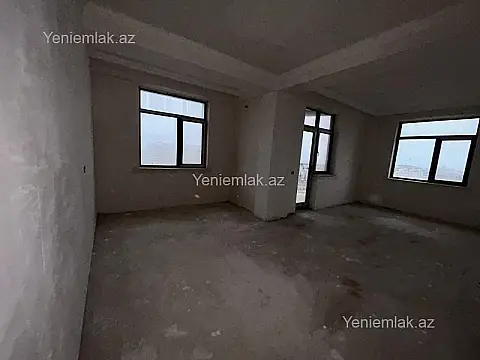 Satılır 3 otaqlı yeni tikili 130 m²