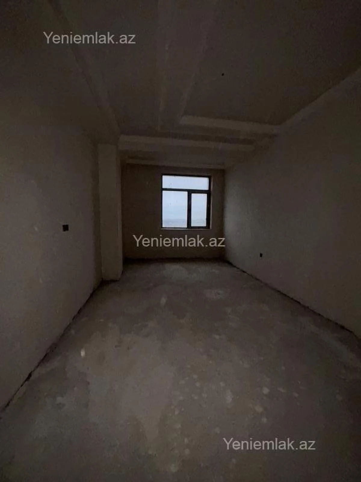 Satılır 3 otaqlı yeni tikili 130 m²