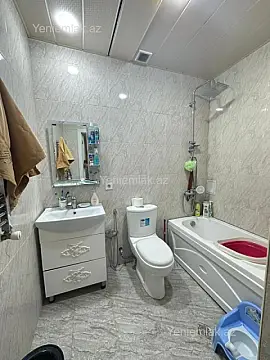 Satılır 2 otaqlı yeni tikili 65 m²