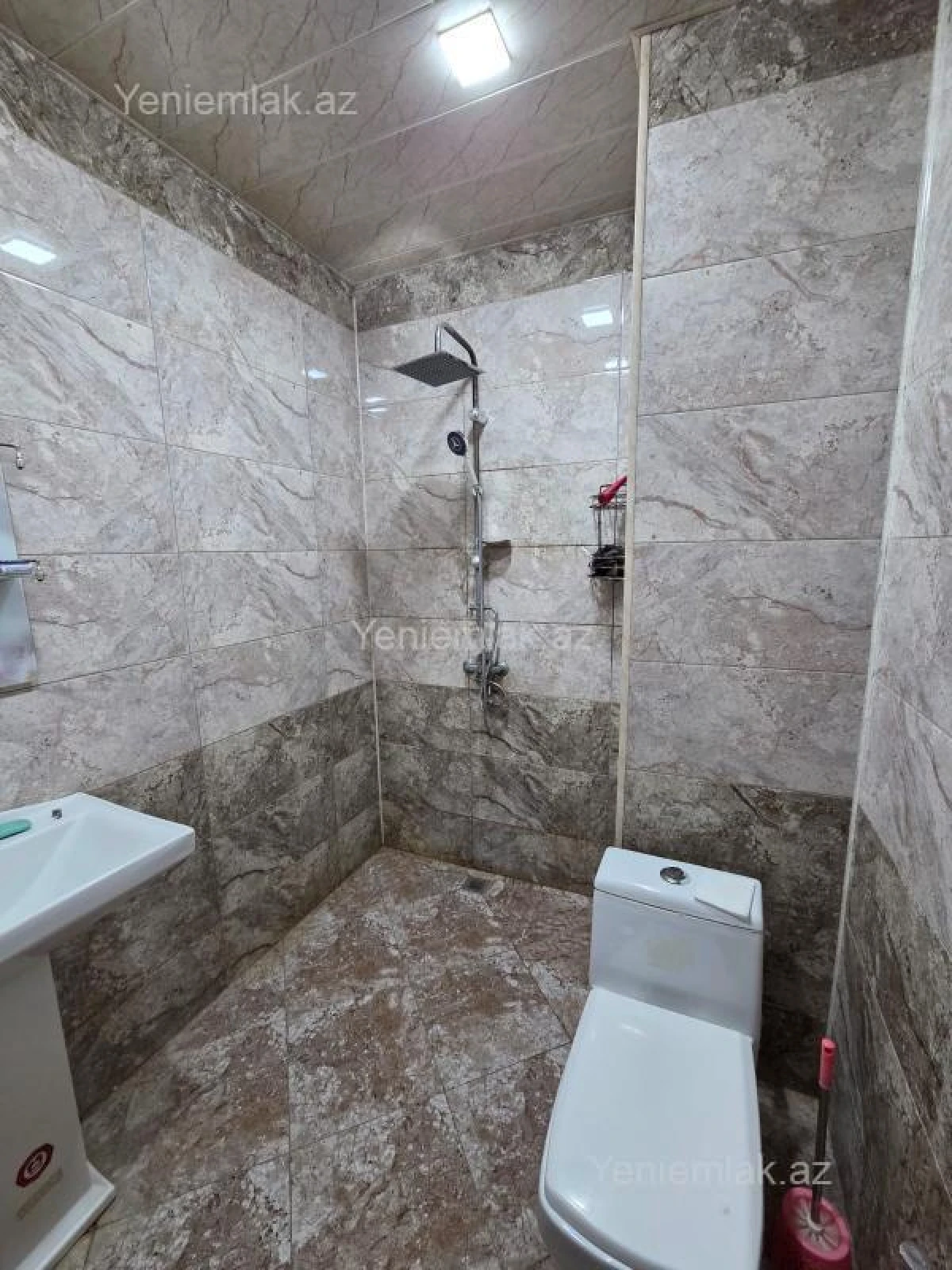Satılır 2 otaqlı köhnə tikili 50 m²