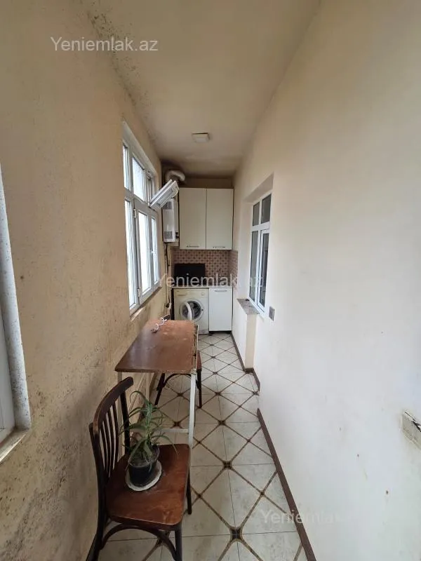 Satılır 2 otaqlı köhnə tikili 50 m²