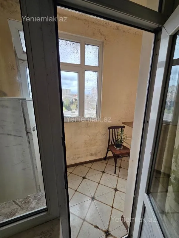 Satılır 2 otaqlı köhnə tikili 50 m²