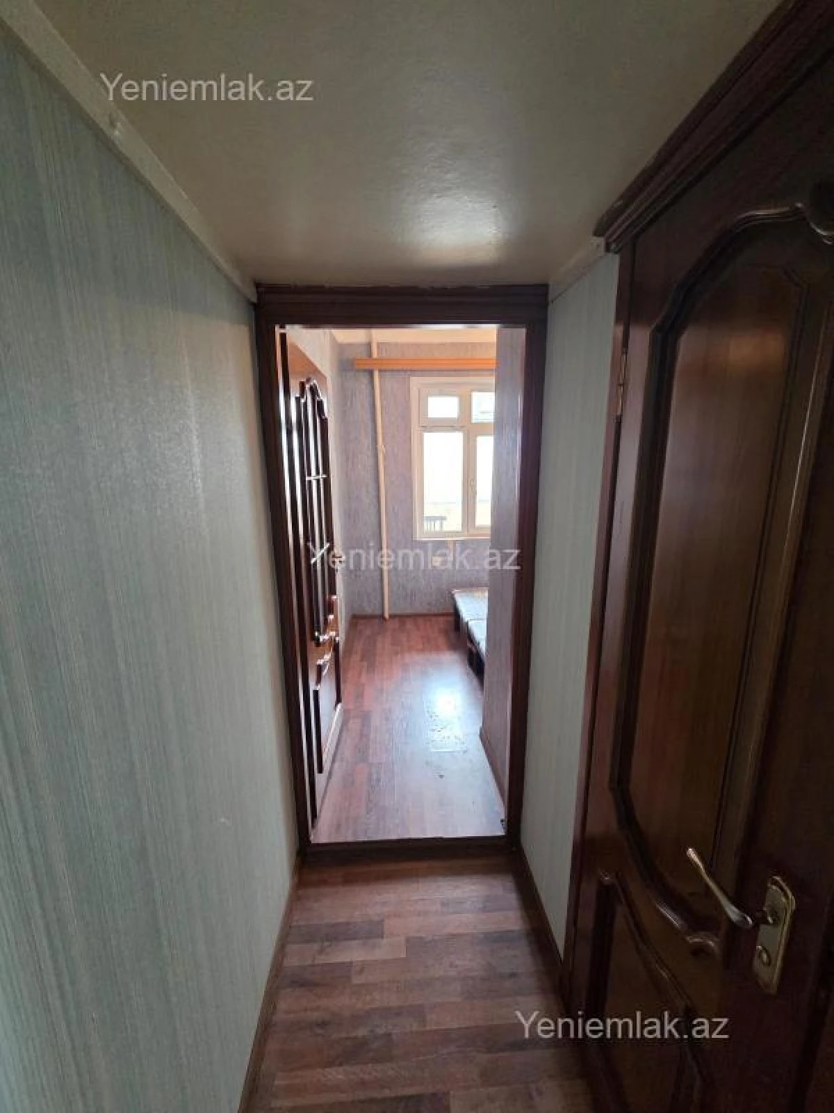 Satılır 2 otaqlı köhnə tikili 50 m²